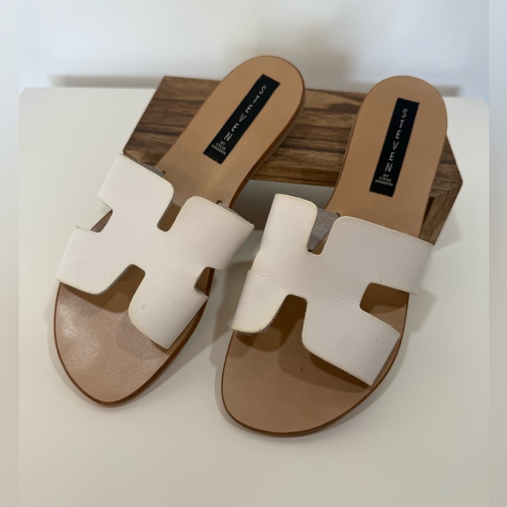 Steven by Steve Madden Greece White Leather Sandals